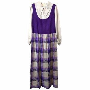 Vintage 1970s Two Piece Plaid Jumper Dress with Dagger Collar Blouse